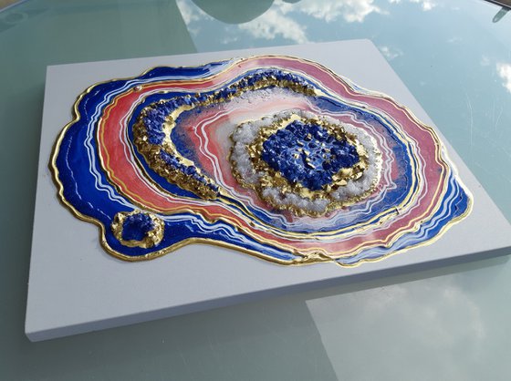 Agate geode  Gold, Coral ,Sapphire