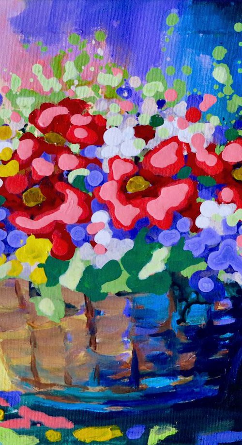 Flowers in the basket by Marilene Salles