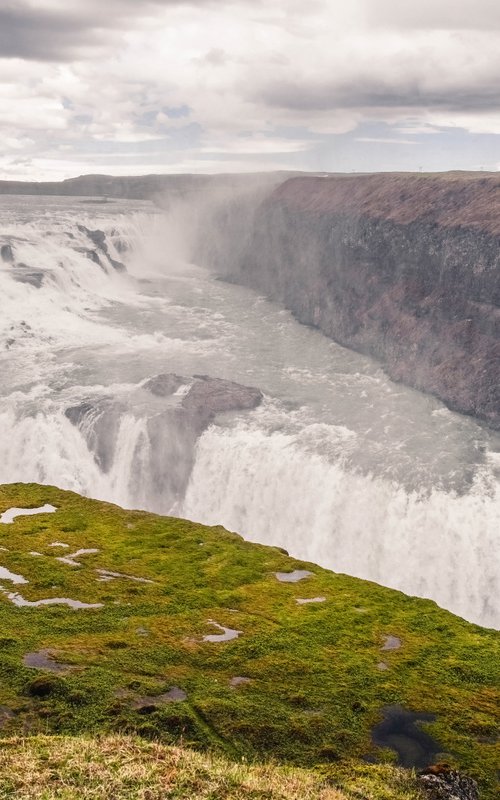 DIAGONAL GULFOSS by Fabio Accorrà