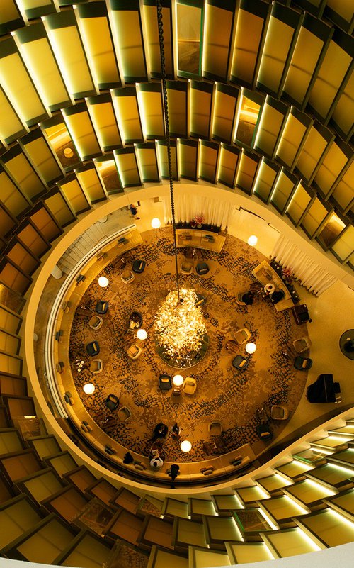 Ellipse Deep by Oliver Hadji