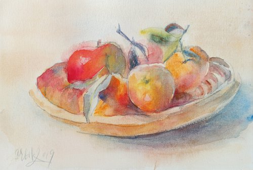 Fruit on a plate by Irina Bibik-Chkolian