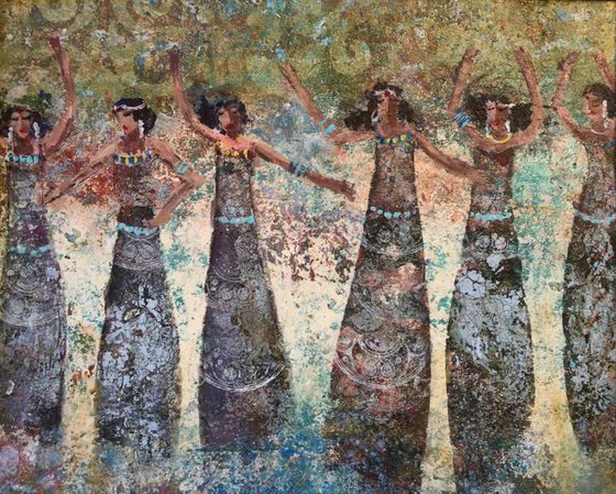 ANCIENT DANCING GIRLS