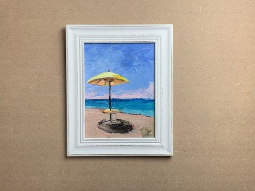 Yellow parasol on the Beach. by Vita Schagen