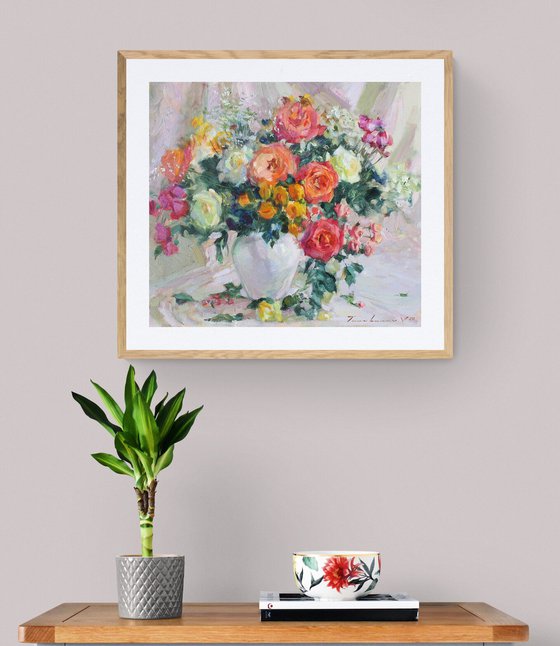 A bouquet of garden roses