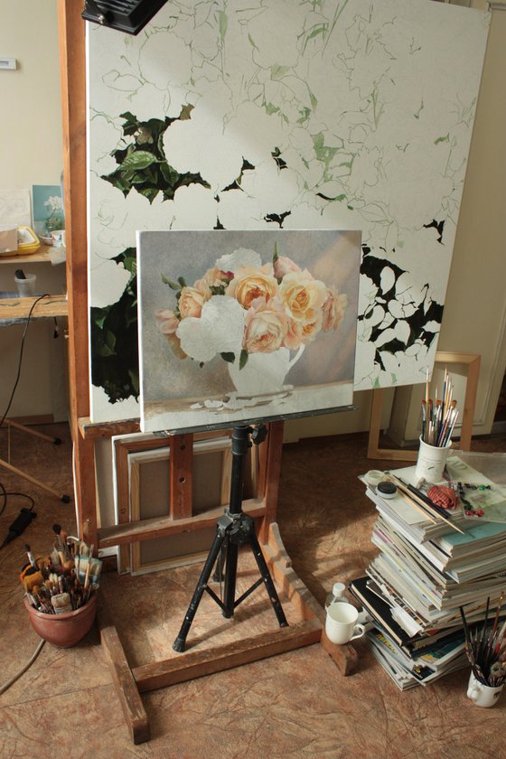 Still life with a bouquet of roses