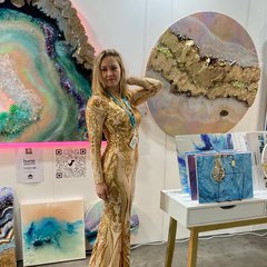 Visit Marie Antuanelle shop