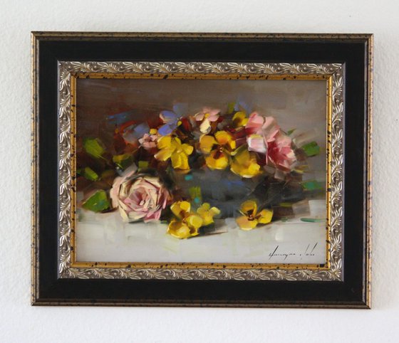 Vase of Flowers Handmade oil Painting Framed Ready to hang One of a kind