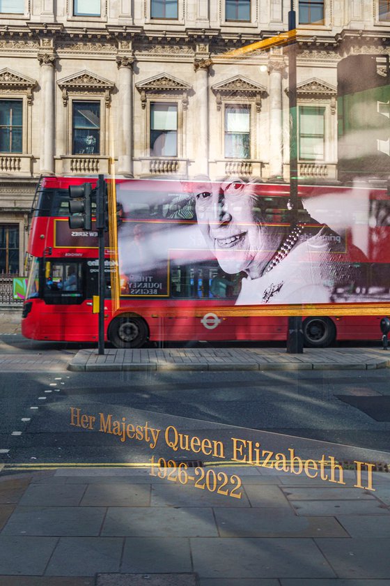 Her Majesty Queen Elizabeth II : Sept 2022  ( LIMITED EDITION 1/20) 12" X 8"