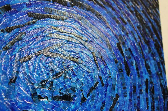 Fragmented Deep Blue Burst