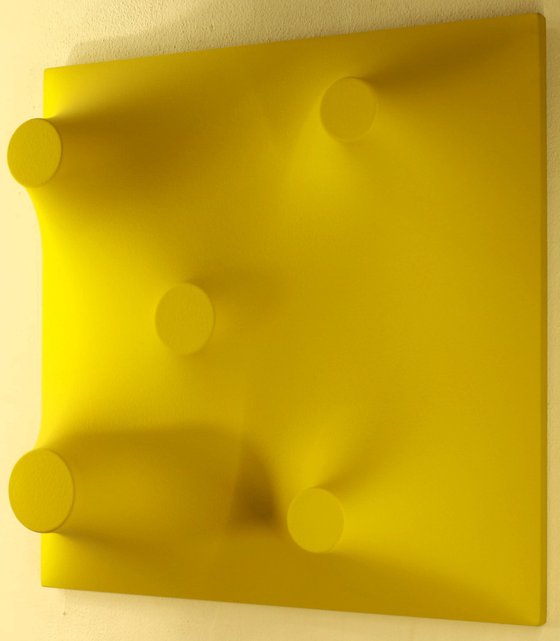 Armonies and Reflections in Yellow