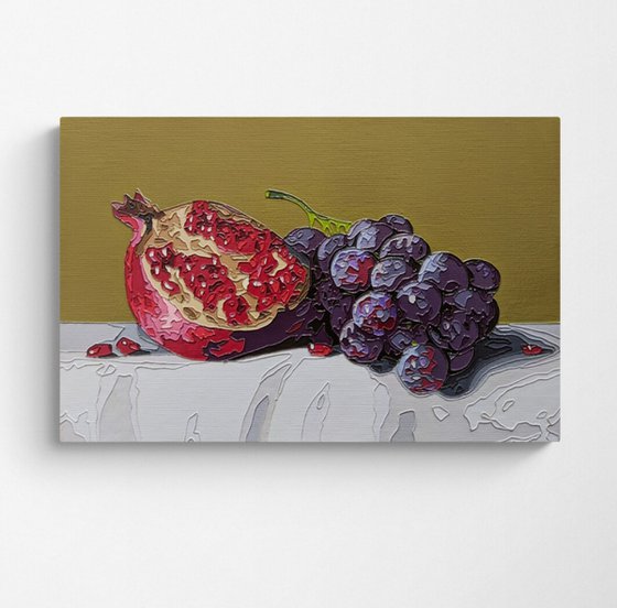 Pomegranate and grapes