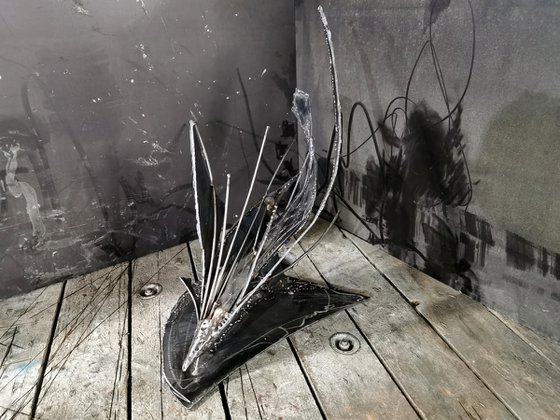 Unique welded iron sculpture beautiful space effects unique style by Romanian master O KLOSKA