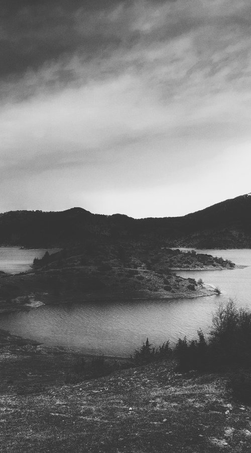 Horizon by Nektaria Thalia