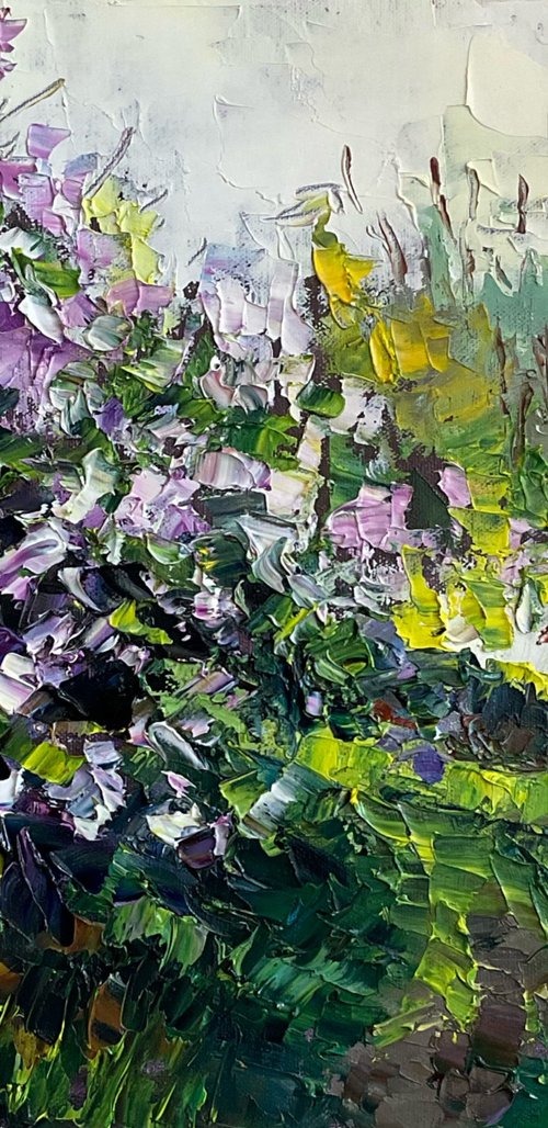Lilac on green background by Mariia Hyhar
