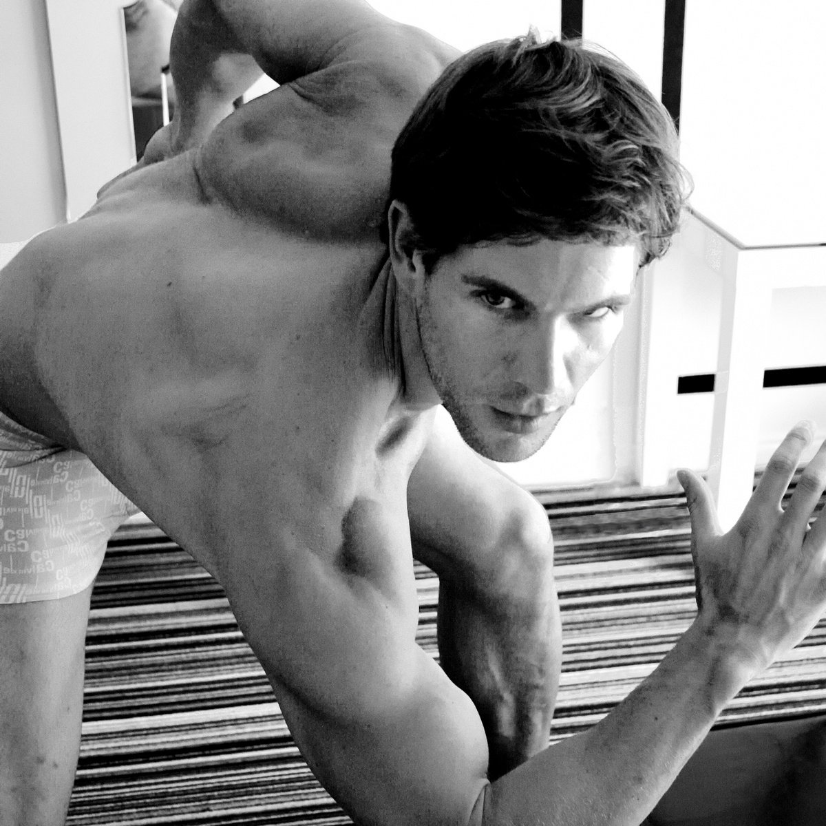 Expressive Portrait Photograph By William Dey, 22 X 22", Fierce Runner Palm Springs Ca, Original Artwork