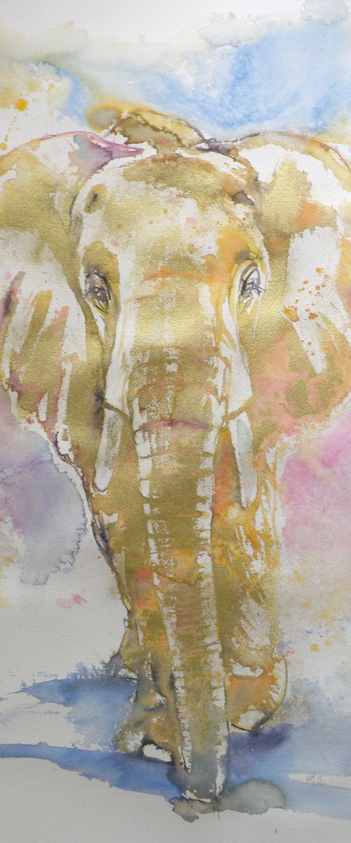 Big elephant in gold by Kovács Anna Brigitta