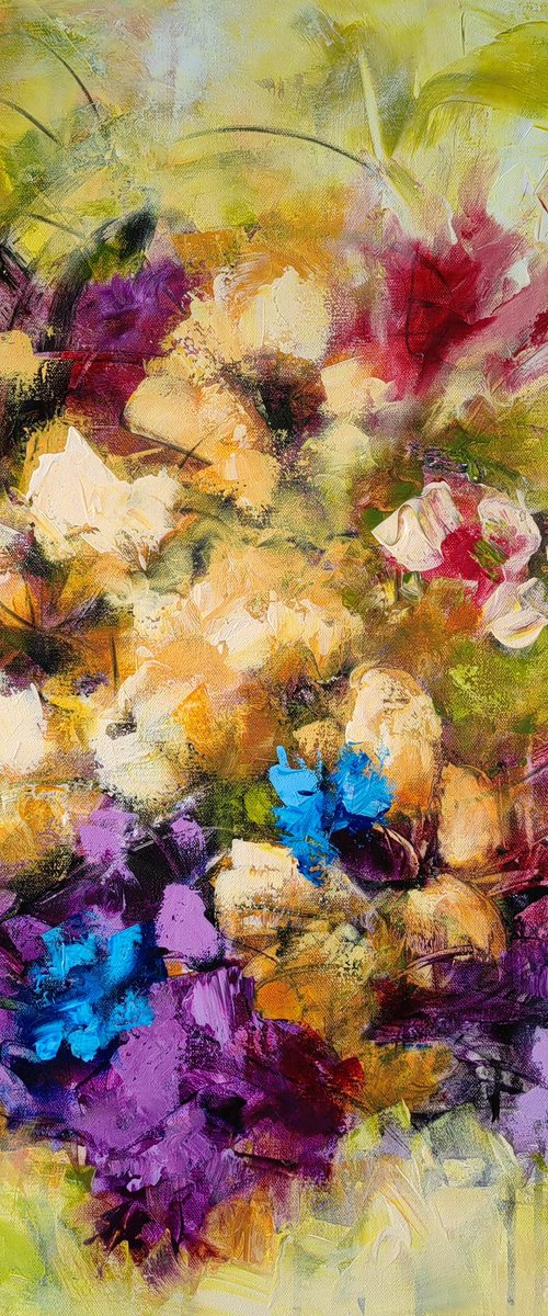 "Euphoria I" from "Colours of Summer" collection, abstract flower painting by Vera Hoi