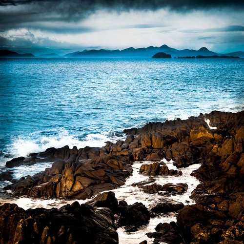 Hebridean Blue, Isle of Skye by Lynne Douglas