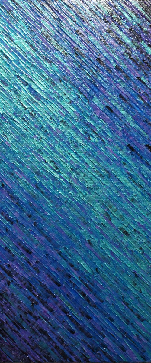 Blue iridescent purple knife texture by Jonathan Pradillon