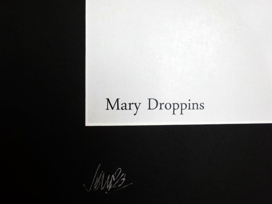 MARY DROPPINS