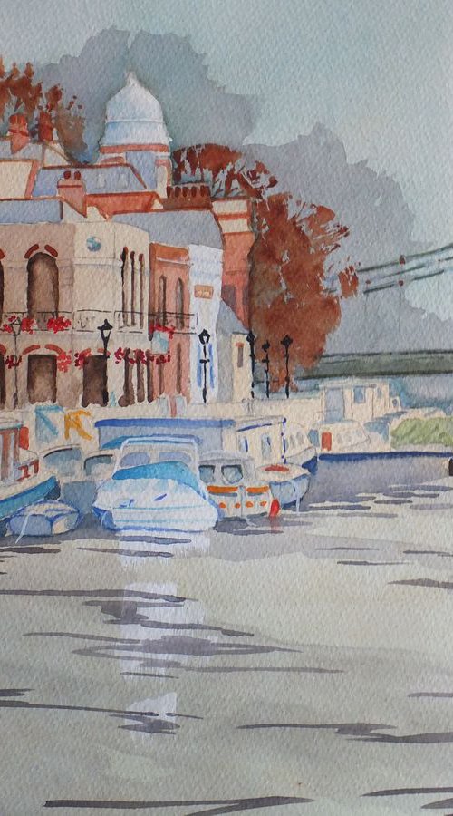 Houseboats by Hammersmith Bridge by David Harmer