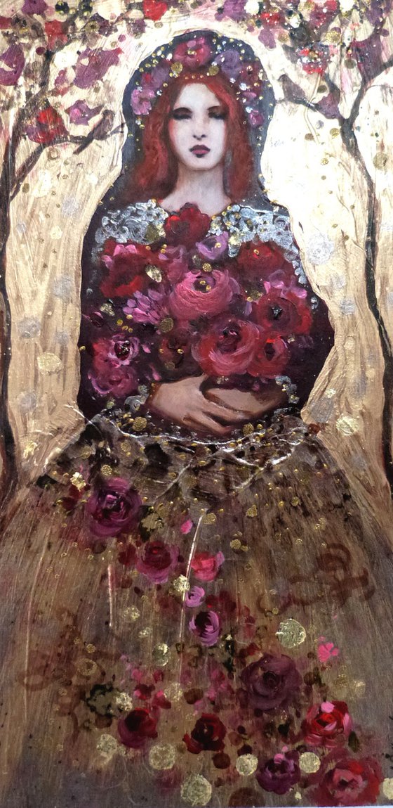 Madonna of roses 15 x 30 cm