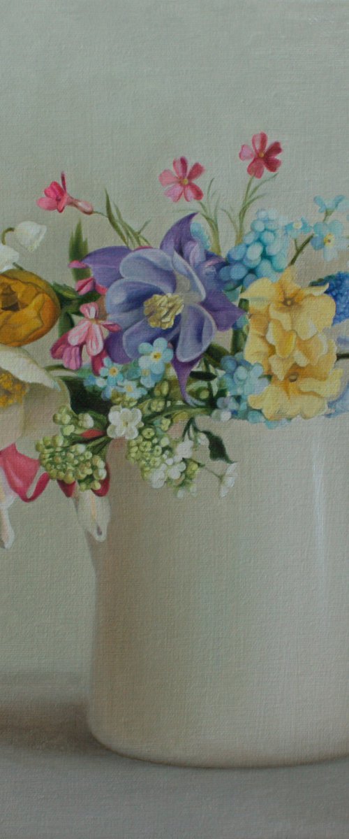 Spring bouquet with a "broken heart" by Julia Diven