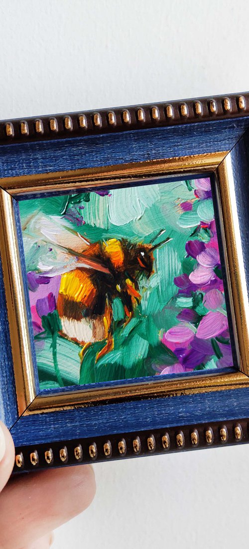 Bee by Nataly Derevyanko
