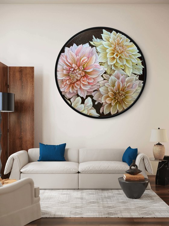 Dahlias Cafe au Light
