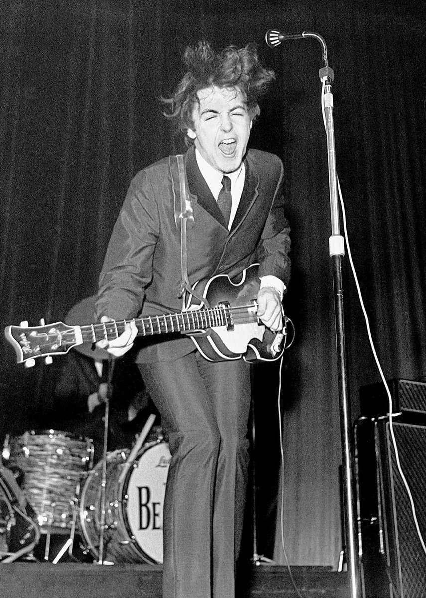 Photorealistic Portrait Photograph By Paul Berriff Obe, 36 X 41", Mccartney Twist And Shout, Original Artwork