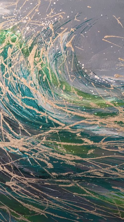 Silver surf by Amanda Lakin Art