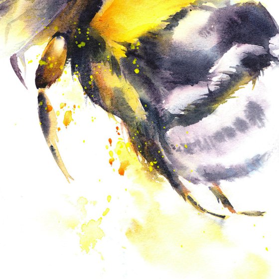 Bumble bee in flight