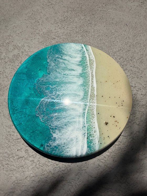 Round ocean #111