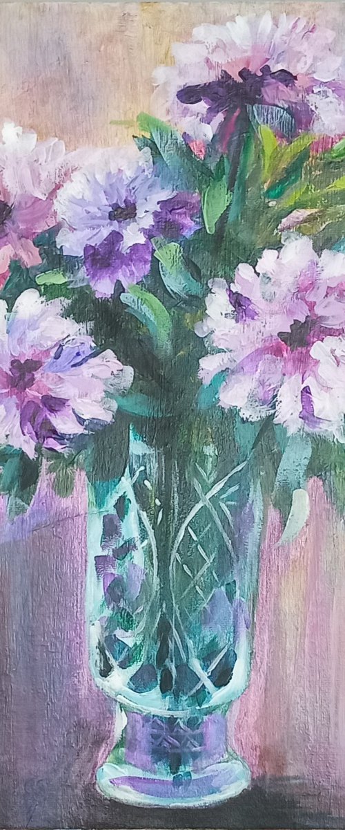 Flowers in lilac tones by Liubov Samoilova