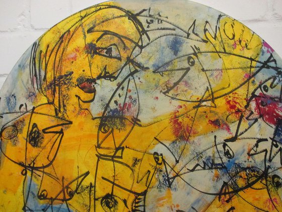 yellow girl with fishes acrylpainting round canvas 31,5 inch