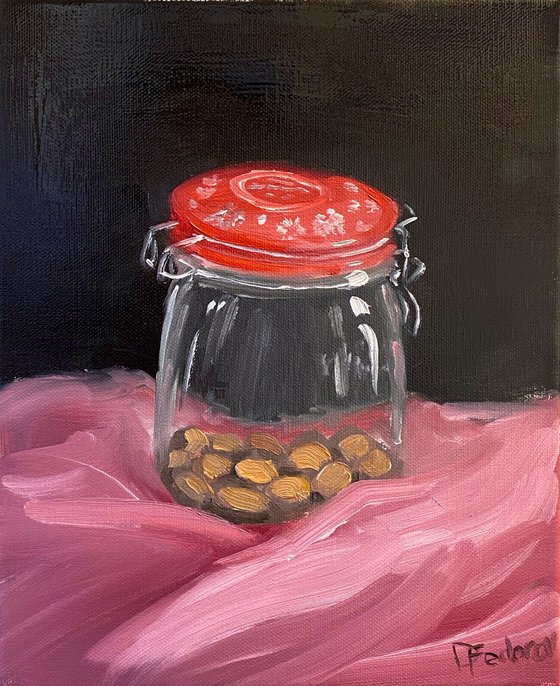 Glass jar with the cookies