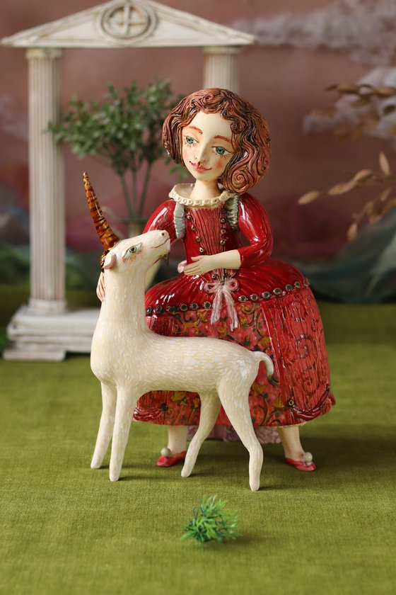 Infanta with a unicorn. Ceramic sculpture