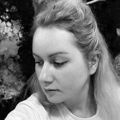 Visit Anna Lutrea shop