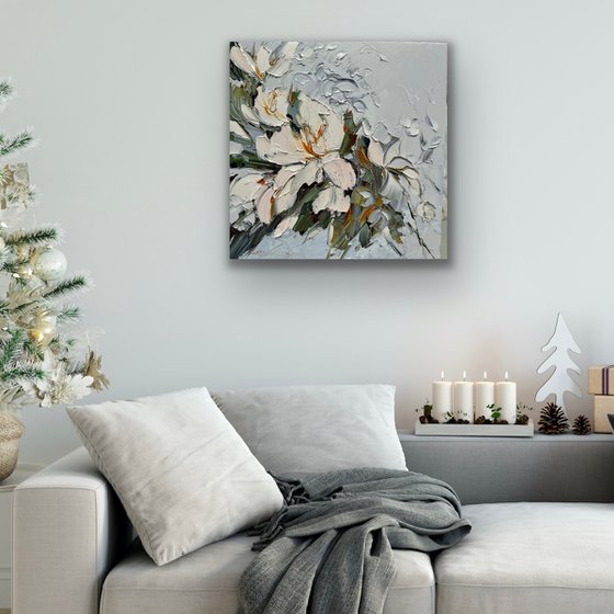 White magnolia No 35