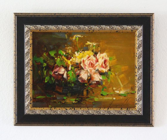 Vase of Roses Handmade oil Painting Framed Ready to hang Signed One of a Kind