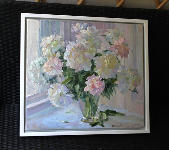 Light still life Painting
