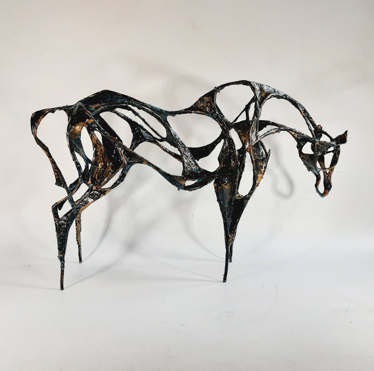 Horse by Linda Hoyle