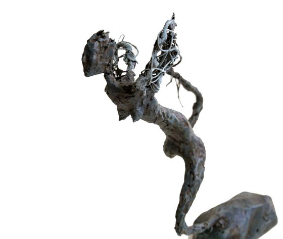 ANGELCAN'TDOWN Sculpture Clay, Iron, 22 X 22 cm, unique artwork