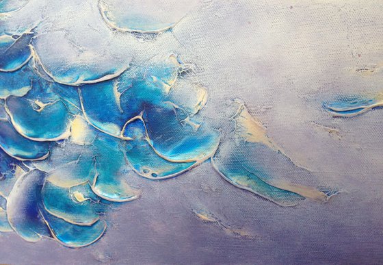 Iridescent Apogee