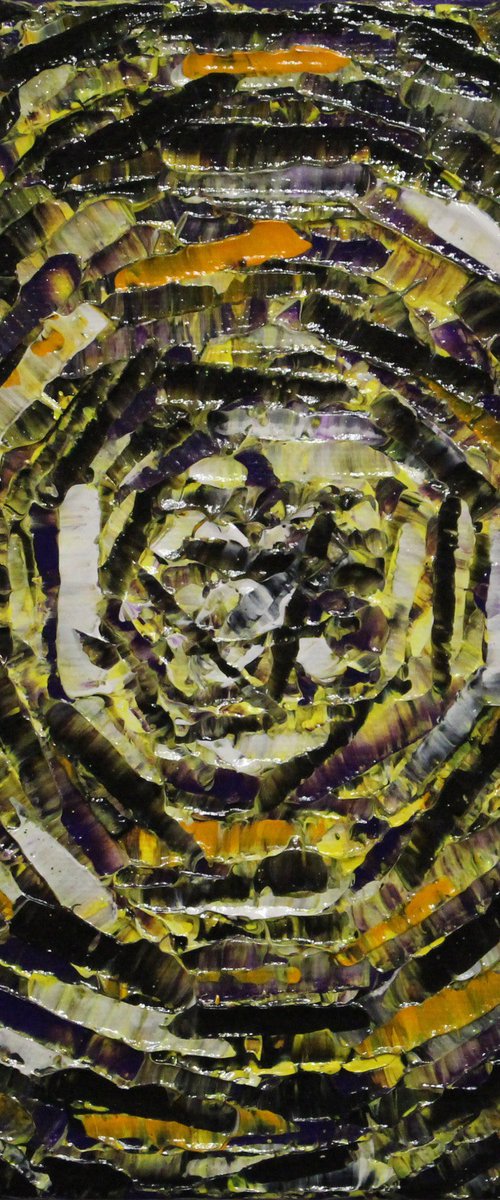 Small yellow-purple burst V4 by Jonathan Pradillon