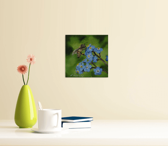 Flower Bee Small Painting