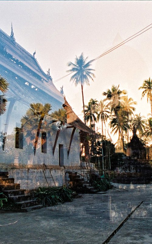 The inner world of Laos by Delnara El