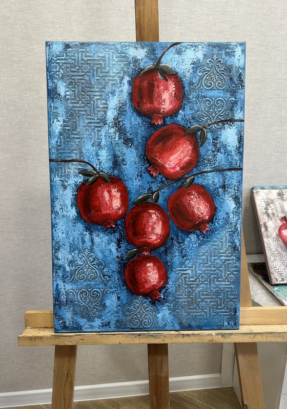 Textured pomegranate
