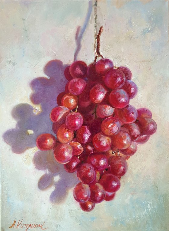 A ripe bunch of grapes.
