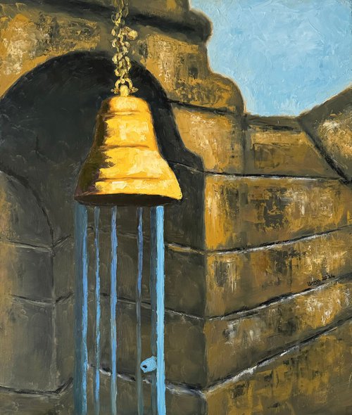 The temple bell by Uma  Krishnamoorthy